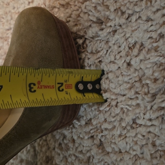 Nine West DarkTan Suede Women's Pumps Size 8.5 (Bin 12) - Picture 11 of 12